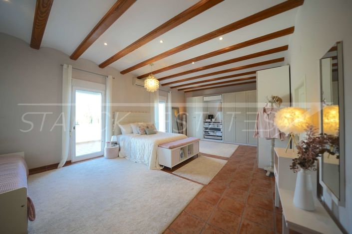 Image No.33-5 Bed Villa for sale