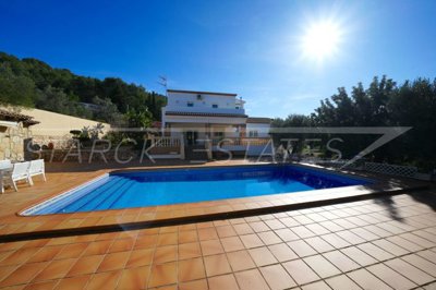 cb55d78e-n-0225-06-scaled