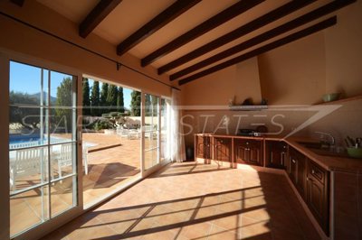 818fbf59-n-0225-10-scaled