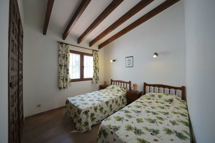 Image No.20-5 Bed Villa for sale