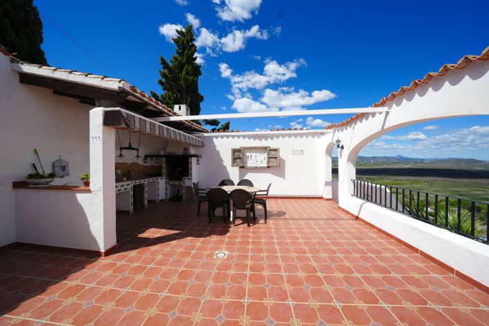 Image No.7-5 Bed Villa for sale