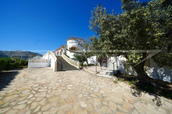 Image No.10-6 Bed Villa for sale