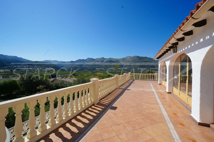 Image No.12-6 Bed Villa for sale