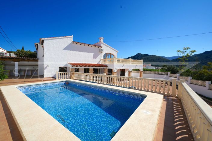 Image No.20-6 Bed Villa for sale