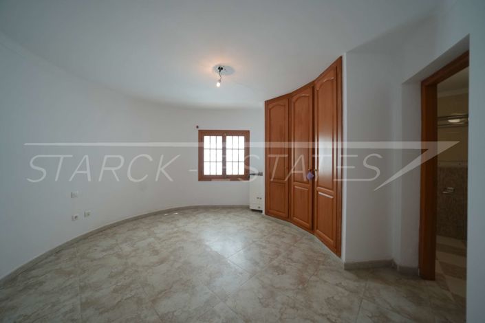 Image No.38-6 Bed Villa for sale