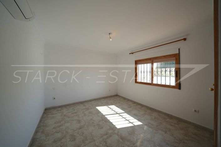 Image No.40-6 Bed Villa for sale