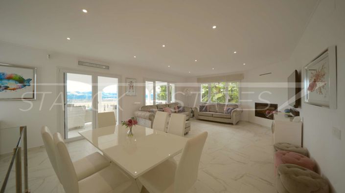 Image No.24-4 Bed Villa for sale