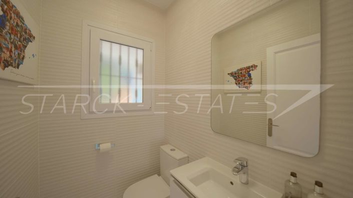Image No.30-4 Bed Villa for sale