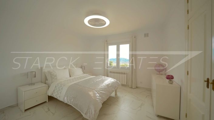 Image No.32-4 Bed Villa for sale