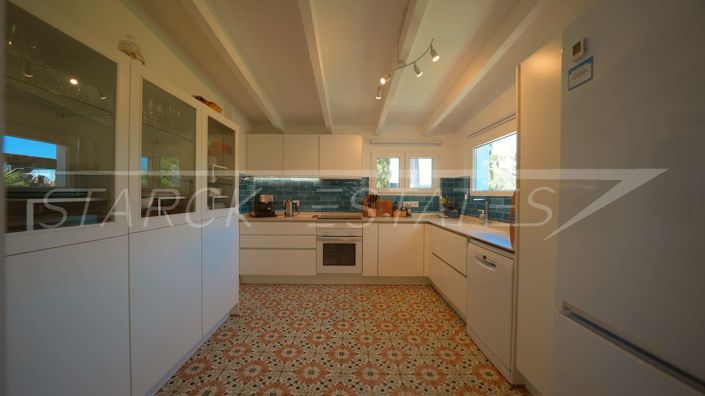 Image No.22-3 Bed Villa for sale