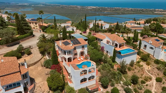 Image No.4-3 Bed Villa for sale