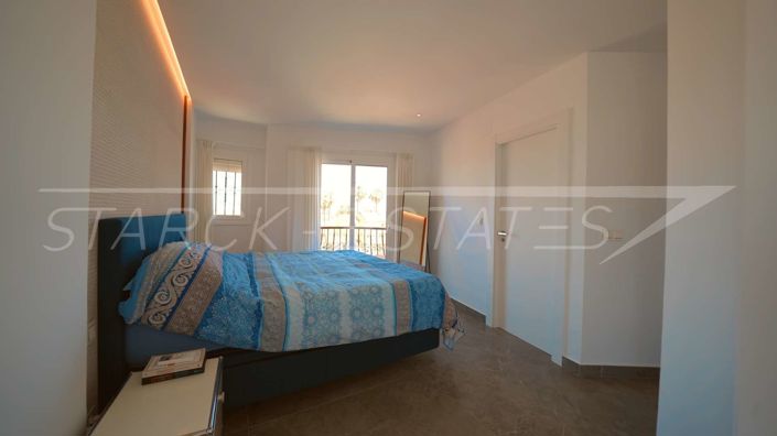Image No.26-3 Bed Penthouse for sale