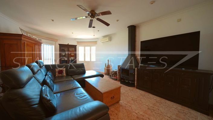 Image No.14-4 Bed Villa for sale