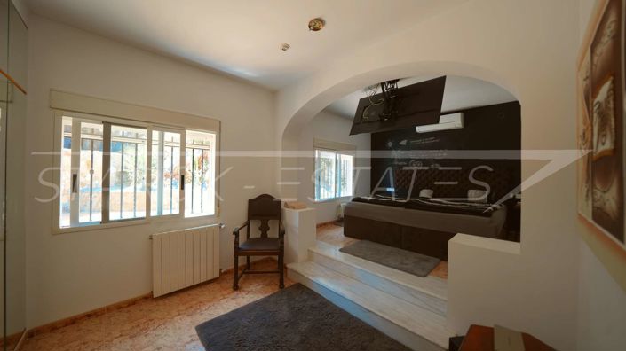Image No.20-4 Bed Villa for sale