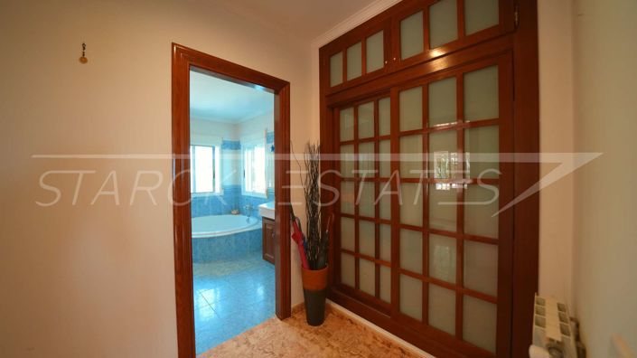 Image No.22-4 Bed Villa for sale