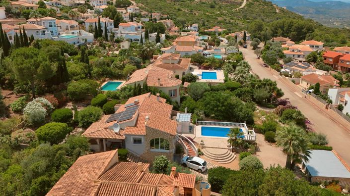 Image No.10-3 Bed Villa for sale