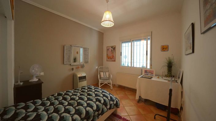 Image No.33-3 Bed Villa for sale