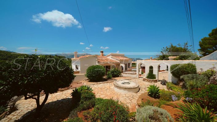 Image No.17-3 Bed Villa for sale