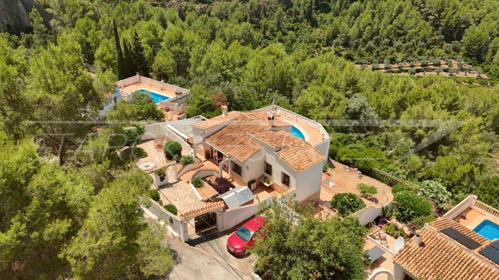 Image No.19-3 Bed Villa for sale