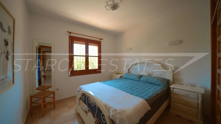 Image No.17-2 Bed Villa for sale