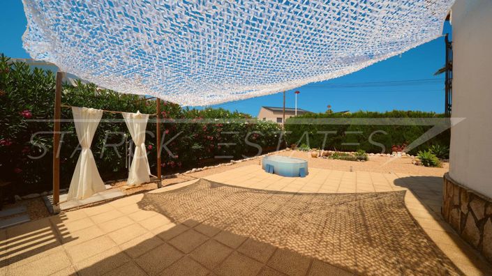 Image No.8-2 Bed Villa for sale