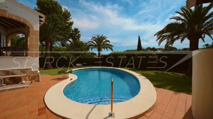 Image No.18-2 Bed Villa for sale