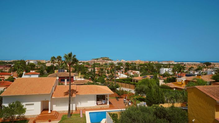 Image No.17-4 Bed Villa for sale