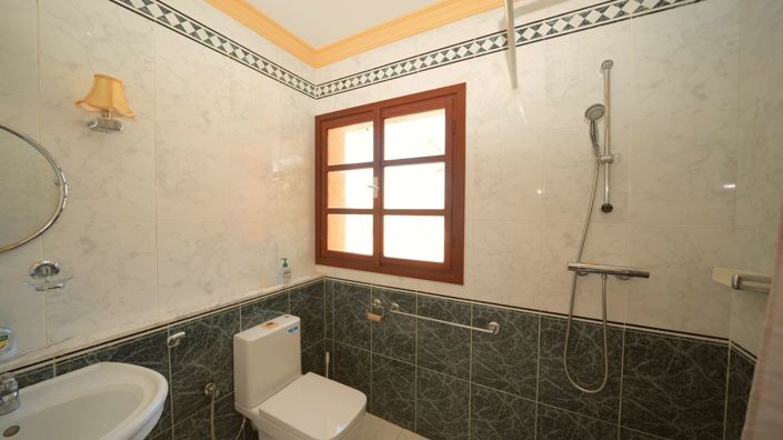 Image No.29-4 Bed Villa for sale