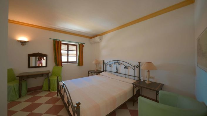 Image No.34-4 Bed Villa for sale