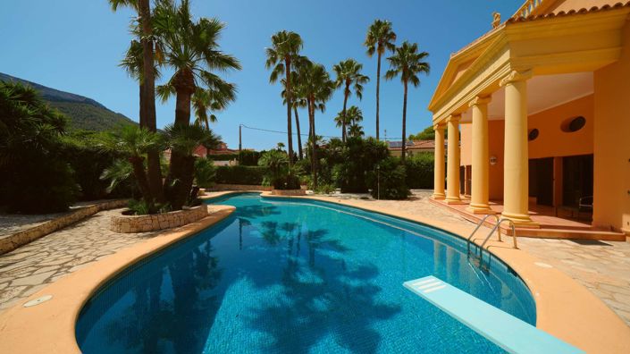 Image No.8-4 Bed Villa for sale