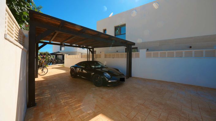 Image No.13-3 Bed Villa for sale