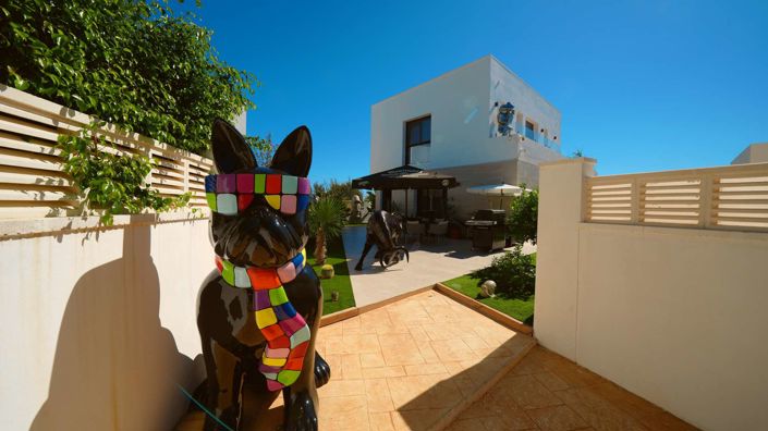 Image No.14-3 Bed Villa for sale