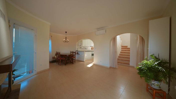 Image No.18-4 Bed Villa for sale