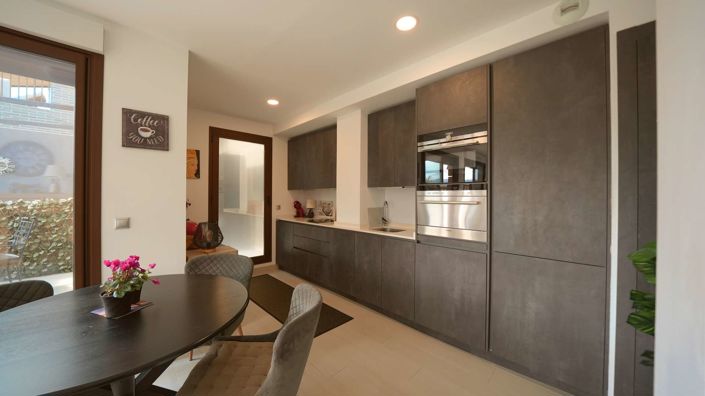 Image No.20-2 Bed Apartment for sale