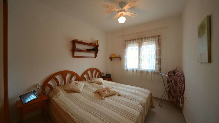 Image No.13-3 Bed Townhouse for sale