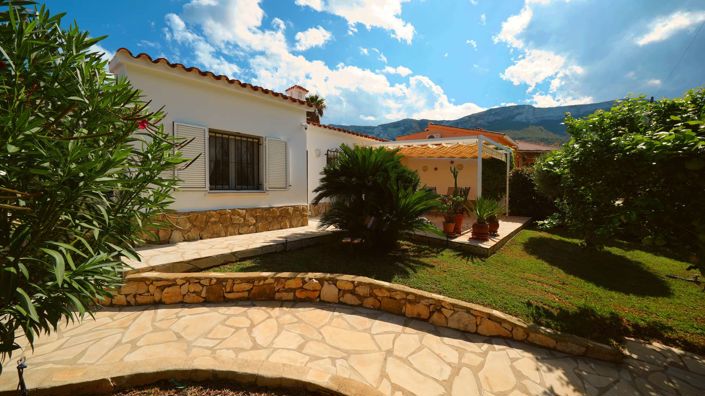 Image No.4-2 Bed Bungalow for sale