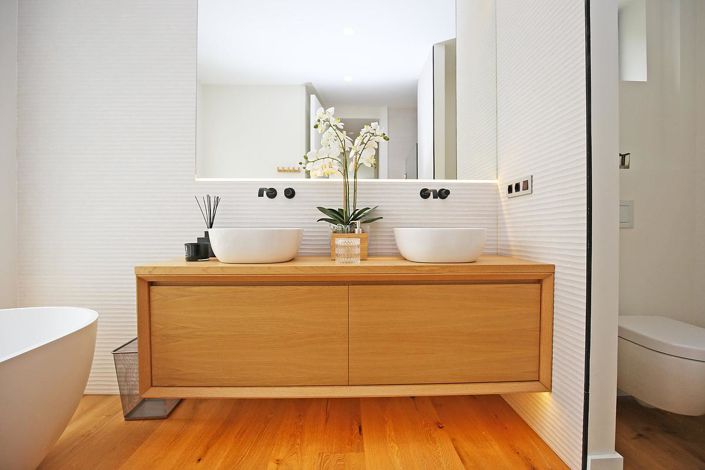 Image No.10-5 Bed Villa for sale