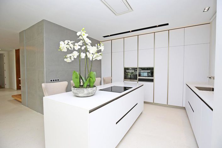 Image No.6-5 Bed Villa for sale