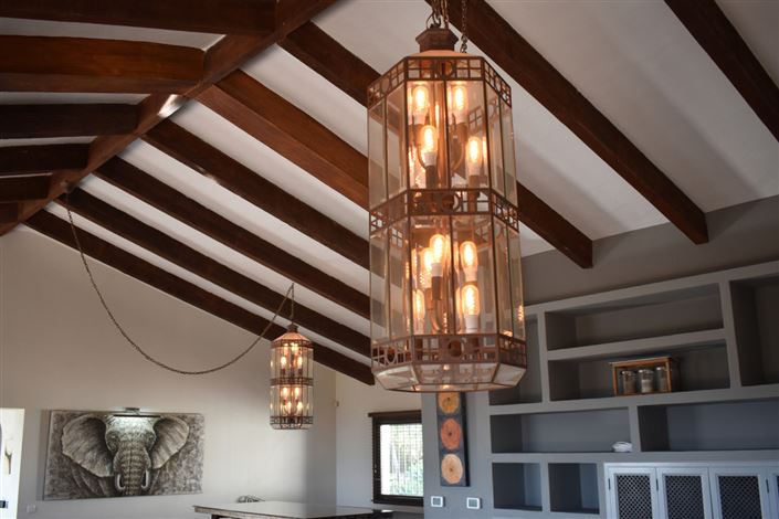 Image No.15-5 Bed Villa for sale