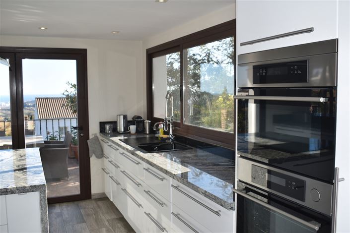 Image No.21-5 Bed Villa for sale