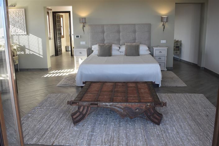 Image No.24-5 Bed Villa for sale