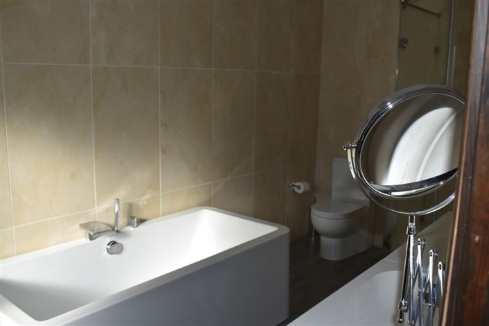 Image No.27-5 Bed Villa for sale