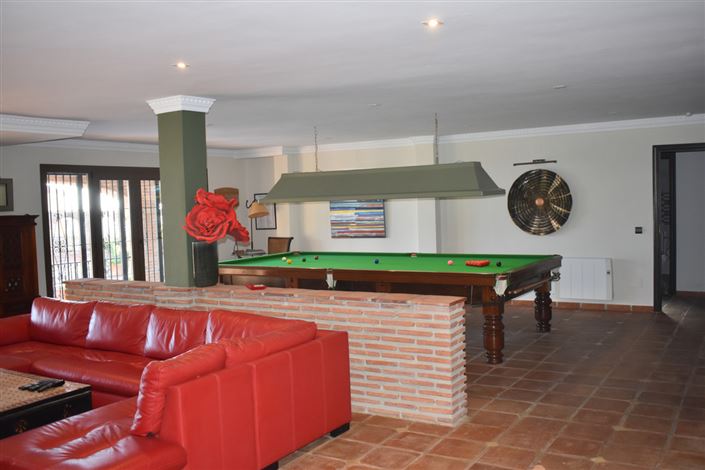 Image No.52-5 Bed Villa for sale
