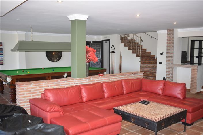 Image No.53-5 Bed Villa for sale