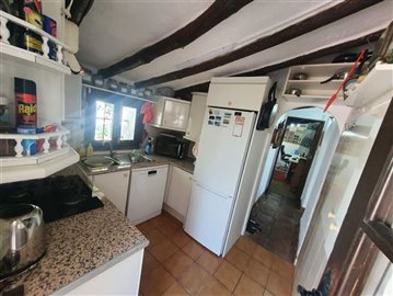 6057524