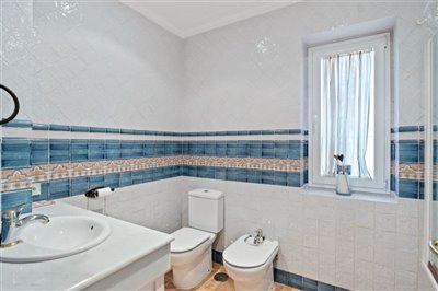 6199099