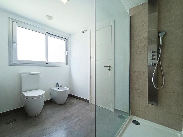 Image No.19-2 Bed Apartment for sale