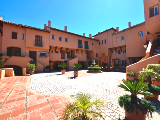 Image No.3-Appartement de 3 chambres à vendre à Nueva Andalucia