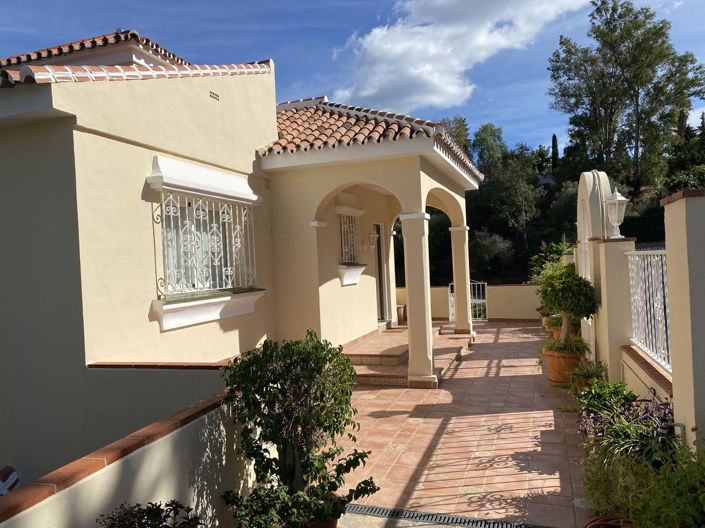 Image No.56-4 Bed Villa for sale