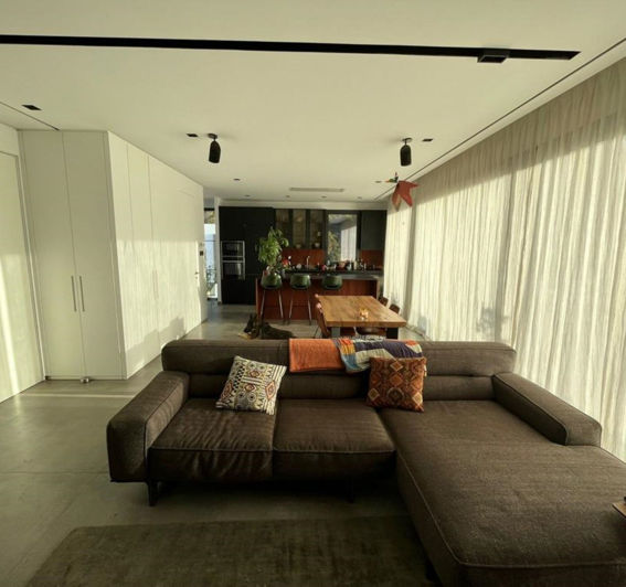 Image No.5-4 Bed Villa for sale